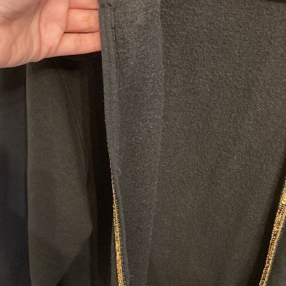 Handcrafted Cold Sequin and Floral Embroidered Black Cardigan - Picture 5 of 12